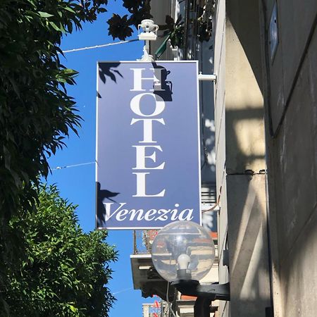 Hotel Venezia Специя Екстериор снимка